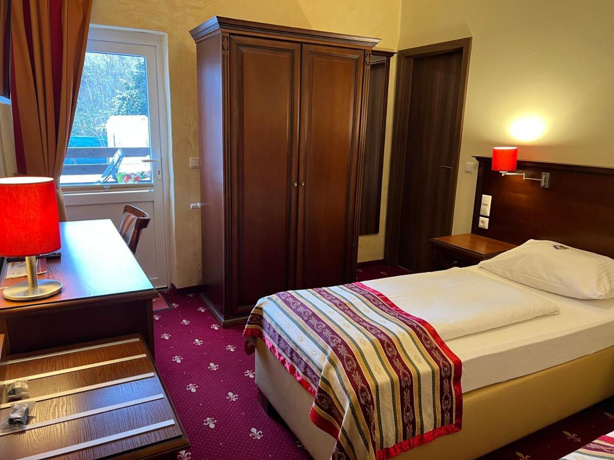 Hotel Medaillon Magdeburg Luaran gambar