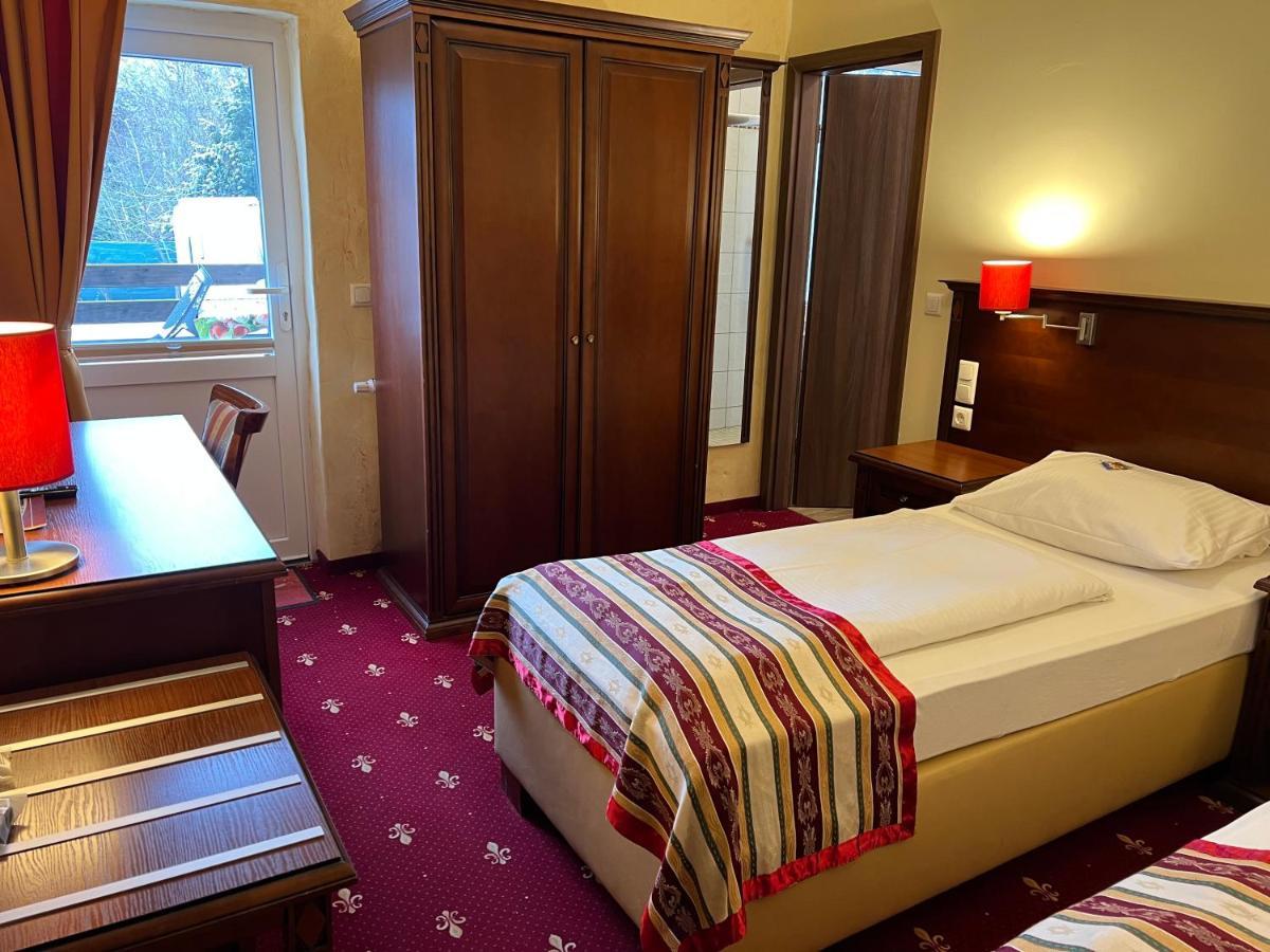 Hotel Medaillon Magdeburg Luaran gambar
